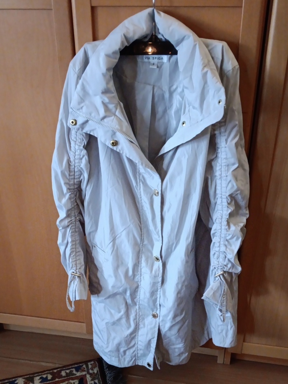 Via Spiga Light Gray Ruched-Sleeve Trench Coat